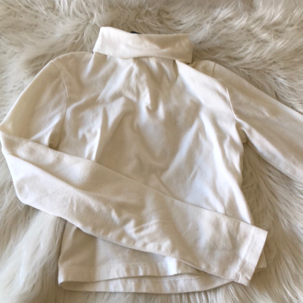 Long sleeve crop top